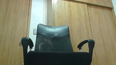 Snapshot of 7lu7_ chatting on October 13, 2025, 9:26 pm 7lu7_ online show from October 13, 2025, 9:26 pm