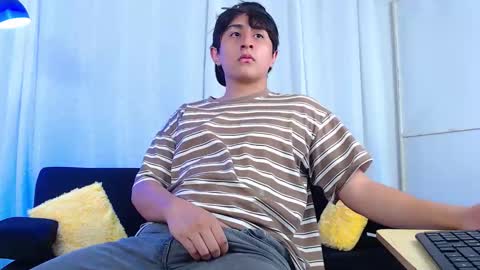 zyan online show from December 19, 2025, 9:11 pm