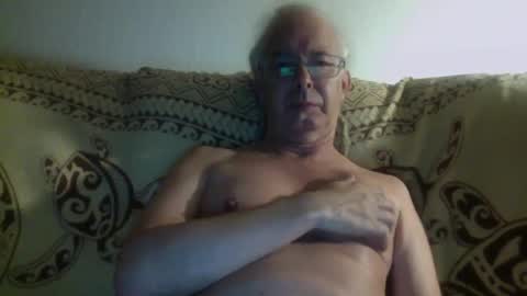 Snapshot of 808dred chatting on December 25, 2024, 9:45 am 808dred online show from December 25, 2024, 9:45 am