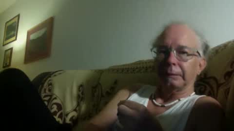 Snapshot of 808dred chatting on March 10, 2025, 9:21 am 808dred online show from March 10, 2025, 9:21 am
