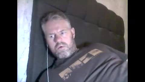 Snapshot of 81jonnyx chatting on October 16, 2025, 7:48 pm 81jonnyx online show from October 16, 2025, 7:48 pm