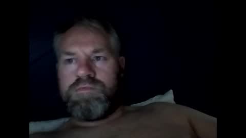 Snapshot of 81jonnyx chatting on November 7, 2025, 10:54 pm 81jonnyx online show from November 7, 2025, 10:54 pm