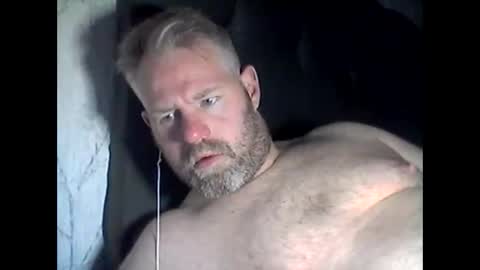 81jonnyx online show from November 14, 2025, 9:02 pm