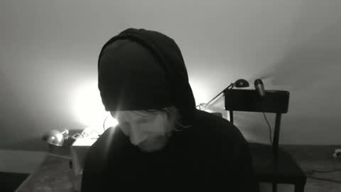 86oob_a_keep online show from December 17, 2024, 1:07 am