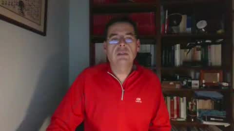 Snapshot of 8age chatting on December 16, 2025, 10:15 pm 8age online show from December 16, 2025, 10:15 pm