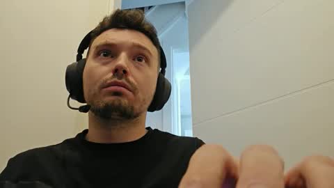 Snapshot of 8inchdude93 chatting on September 10, 2025, 10:37 am 8inchdude93 online show from September 10, 2025, 10:37 am