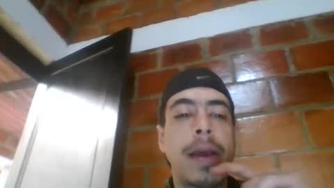 8inchescol online show from March 4, 2025, 1:28 pm