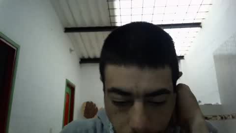8inchescol online show from March 8, 2025, 11:37 am