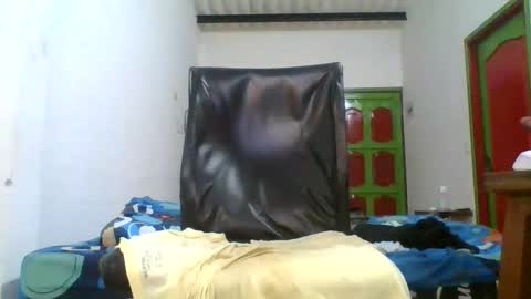 8inchesedge online show from March 7, 2026, 7:16 am