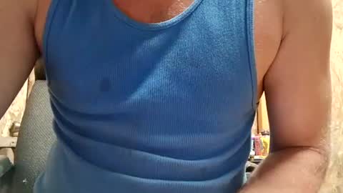 8inchwyteboi online show from October 20, 2025, 1:22 pm