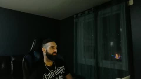 8james5 online show from December 5, 2024, 1:47 am