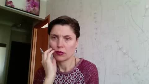 8kira online show from September 29, 2025, 7:35 am