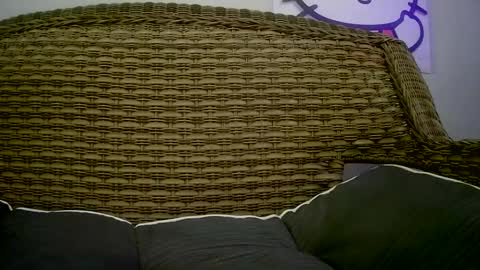 Snapshot of 90210screamer chatting on March 7, 2025, 10:35 am 90210screamer online show from March 7, 2025, 10:35 am