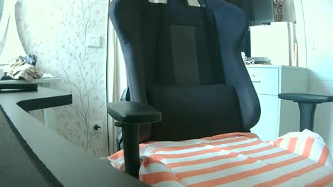 Snapshot of 90zero chatting on September 29, 2025, 3:50 pm Arturo online show from September 29, 2025, 3:50 pm