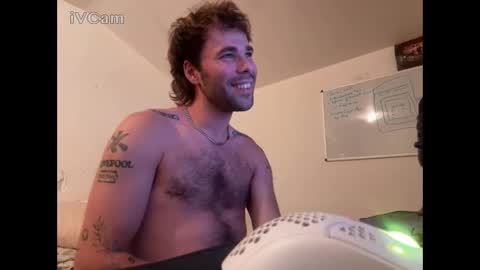 99jackylegs online show from September 9, 2025, 6:13 am
