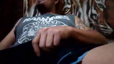 9_gabriel_69 online show from September 27, 2025, 3:33 am