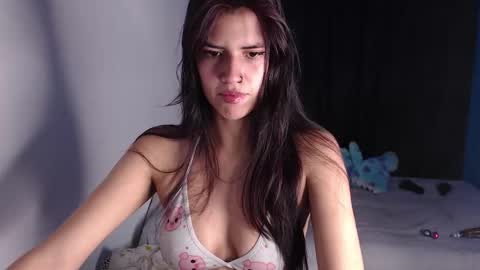 Snapshot of 9sophie_rosse chatting on October 8, 2025, 10:40 pm sofi 3 online show from October 8, 2025, 10:40 pm