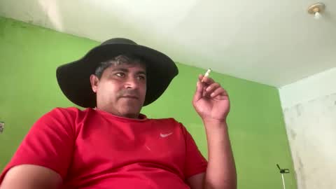 9vinhocamshow online show from October 14, 2025, 11:11 am