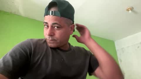 9vinhocamshow online show from December 3, 2025, 10:57 am