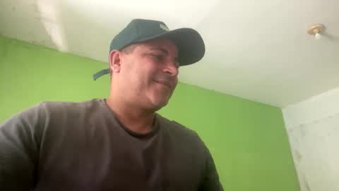 9vinhocamshow online show from December 14, 2025, 10:53 am