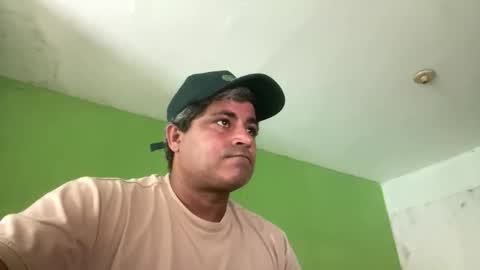 9vinhocamshow online show from April 14, 2026, 11:16 am