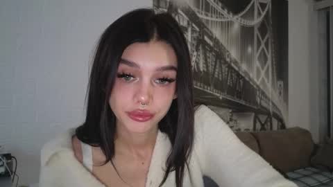 KARINA online show from September 18, 2025, 1:46 pm