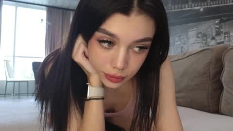 KARINA online show from October 10, 2025, 8:46 am