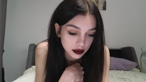 KARINA online show from April 23, 2026, 10:36 am
