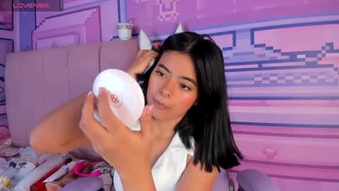 Alice  online show from September 28, 2025, 9:09 pm