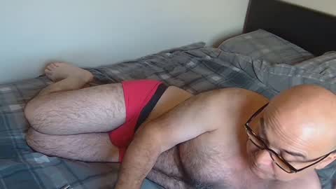 God Zeus online show from May 2, 2026, 5:23 am