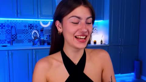 Snapshot of _a_n_n_y_ chatting on October 3, 2025, 10:07 pm Willow online show from October 3, 2025, 10:07 pm