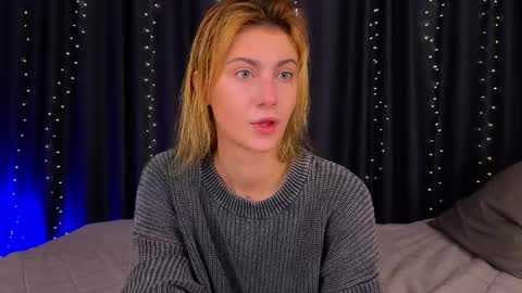 Willow online show from April 5, 2026, 9:45 pm