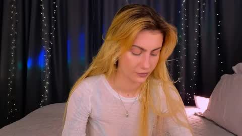 Willow online show from May 21, 2026, 9:33 pm