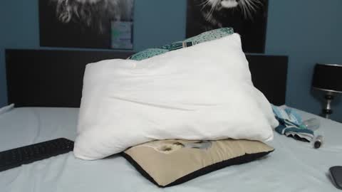 _abbyfoster_ online show from March 7, 2025, 5:17 pm
