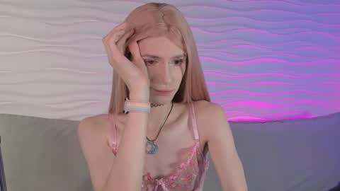 Snapshot of _adrian_the_one chatting on September 21, 2025, 9:05 pm adrian online show from September 21, 2025, 9:05 pm