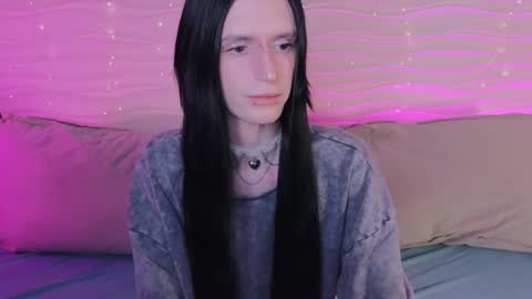 adrian online show from March 24, 2026, 5:34 am