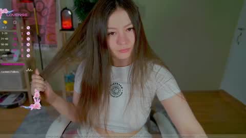 Emy online show from January 30, 2025, 4:37 am