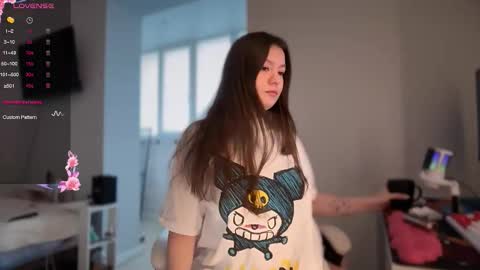 Emy online show from September 20, 2025, 2:01 am