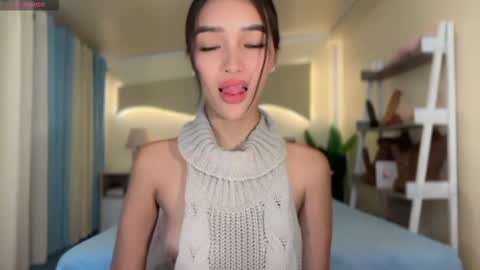 Snapshot of _agatha69_ chatting on October 18, 2025, 12:57 am agatha online show from October 18, 2025, 12:57 am