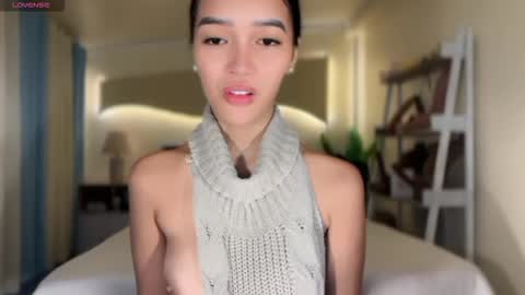 Snapshot of _agatha69_ chatting on October 24, 2025, 2:52 am agatha online show from October 24, 2025, 2:52 am