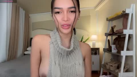 agatha online show from March 6, 2026, 12:01 pm