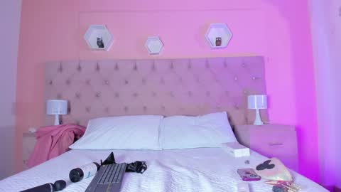 Agatha online show from January 5, 2025, 2:38 am