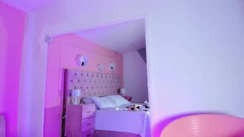 Agatha online show from January 5, 2025, 5:41 am