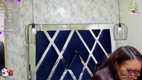 Snapshot of _alaia_collway_ chatting on December 29, 2024, 12:01 pm Alaia online show from December 29, 2024, 12:01 pm