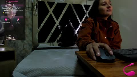 Snapshot of _alaia_collway_ chatting on January 7, 2025, 11:37 am Alaia online show from January 7, 2025, 11:37 am