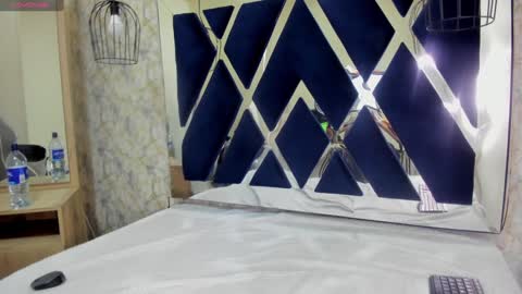 Snapshot of _alaia_collway_ chatting on January 18, 2025, 2:55 pm Alaia online show from January 18, 2025, 2:55 pm