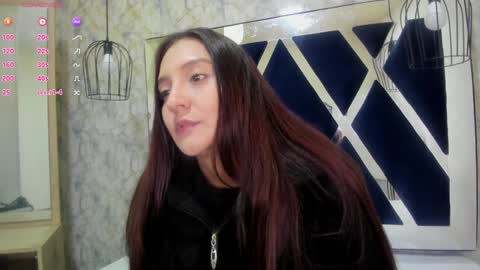 Snapshot of _alaia_collway_ chatting on January 21, 2025, 11:56 am Alaia online show from January 21, 2025, 11:56 am