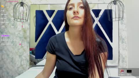 Snapshot of _alaia_collway_ chatting on January 28, 2025, 11:49 am Alaia online show from January 28, 2025, 11:49 am