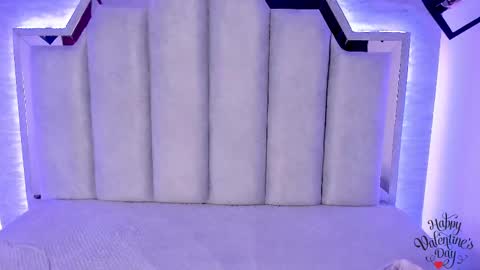 Snapshot of _alaia_collway_ chatting on February 15, 2025, 2:55 pm Alaia online show from February 15, 2025, 2:55 pm