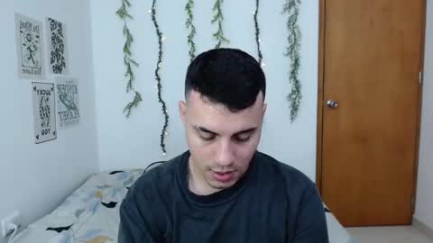 Alex online show from February 25, 2025, 4:24 am